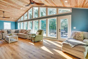 Waterfront Gilbertsville Retreat on Kentucky Lake! - Image 4