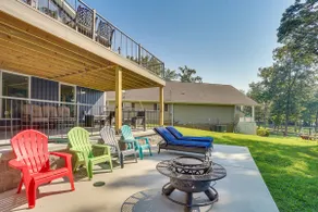 Waterfront Gilbertsville Retreat on Kentucky Lake! - Image 3