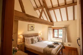 The Threshing Barn - Image 3