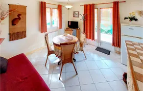 2 Bedroom Awesome Home In Souvigne - Image 2