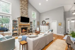 Harbor Country 4BR: 2 Fireplaces + Porch - Image 3