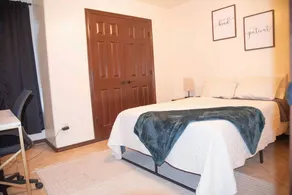 3BD 2BT town suite minutes away Medical Center - Image 5