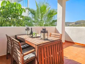 Apt with views over Valle Romano Golf Estepona - Image 4