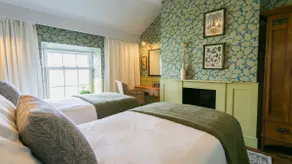 The Papered House - Image 2