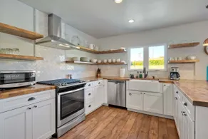 Immaculate 3 BDR in Oceanside - Private Pool & Spa - Image 4