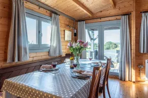 The Cabin, Parham - Image 5