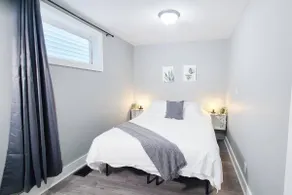 Pet Friendly 2 Bd Apt w/backyard near Downtown - Image 2