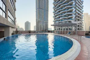 GuestReady - Modernity elegance in Dubai Marina - Image 4