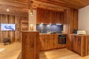 Modern 2 bedroom apartment, close to ski lifts - Image 2