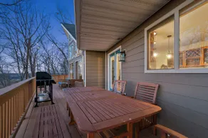Hot tub, prime leaf peeping and more! Gorgeous 4BR - Image 5
