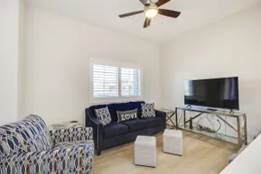 Central Tucson Condo w/ Community Pool + Hot Tub! - Image 5