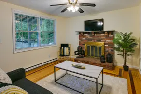 Boston Duplex w/ Foosball Table: 11 Mi to Downtown - Image 4