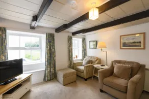 April Cottage - Image 2