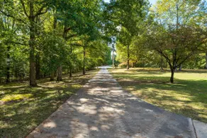 Grand Retreat - Luxury Vacation for Large Groups - Image 2