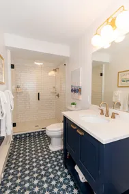 Sleeps 6! Modern Condo Downtown Waterfront - Image 5