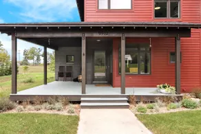 Borealis Haus Modern Downtown | Grill | Patio - Image 2