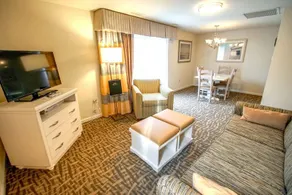 Condo w/ Private Balcony + Pool Access in Mashpee - Image 3