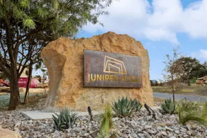 Brand New Juniper Lookout at PK *5bed/4.5bath - Image 2