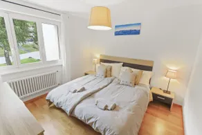 2 bedrooms, next to the cable cars, beautiful view - Image 3