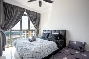 Comfy 3BR Apt @ KSL Daya Near IKEA Tebrau Parking - Image 2