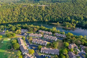 Walk In, No Stairs, Golf Course View - Image 3