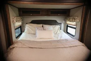 #21 Scenic Camper rental - Image 5