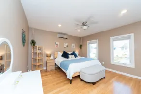 Cozy Boston Homestead : Sleeps 8, Pet Friendly - Image 4