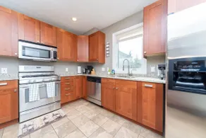 Cozy Boston Homestead : Sleeps 8, Pet Friendly - Image 3