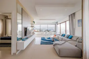 Luxury PH with rooftop pool in Mellieha by Homely - Image 3