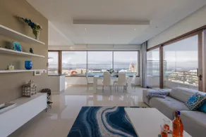 Luxury PH with rooftop pool in Mellieha by Homely - Image 2