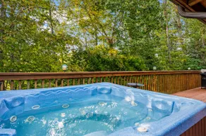 Relaxing 2BR Mountain Getaway! Hot Tub + Wifi - Image 3