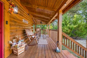 Relaxing 2BR Mountain Getaway! Hot Tub + Wifi - Image 4