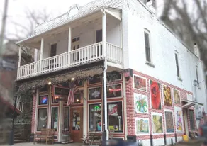 Heart of Historic Downtown, Private Patio, Parking - Image 2