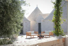 TD Trulli Lorusso Design Luxury Trulli with Pool - Image 3
