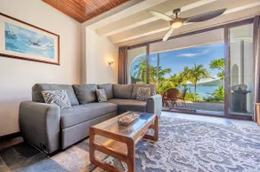 Cultural Charm and Ocean Views in Playa Flamingo - Image 3