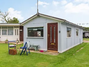 Bluebird Chalet - UK38524 - Image 2