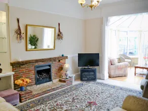 Ivy Cottage - Image 2