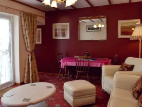 Alpine Lodge - Image 3
