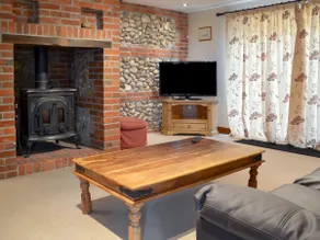 Church Farm Barn - UKC3739 - Image 2