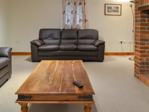 Church Farm Barn - UKC3739 - Image 3