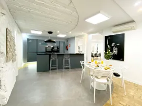 Magnificent apartment in Cuesta de Santo Domingo - Image 3