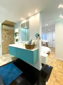 Magnificent apartment in Cuesta de Santo Domingo - Image 2