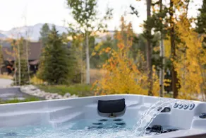 Ten Mile Vista | Hot Tub, Location & Great Views! - Image 4