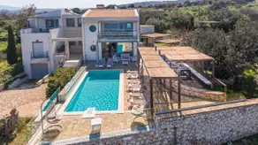 Appartamento accogliente e familiare con piscina privata, griglia e giardino | Vista sul giardino | Sono ammessi animali domestici - Image 2