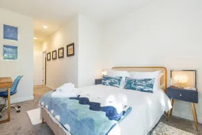 Stylish Seattle Retreat • Mountain Views • Parking - Image 3