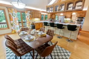 That 70s Packer House - Image 4