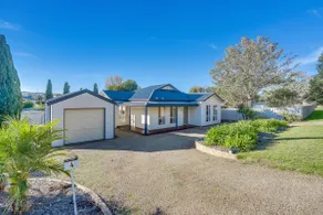 BONAVIVE Port Elliot - Luxury - Family - Township - No Linen Included - Image 2