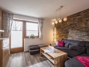 Large apartment with sauna, 200m to the ski bus - Image 2