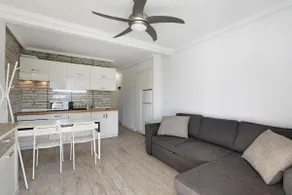 Appartement de vacances avec piscine et terrasse - Image 5