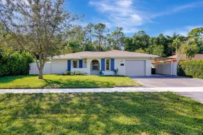 Bungalow Close to Naples Beaches - Image 5